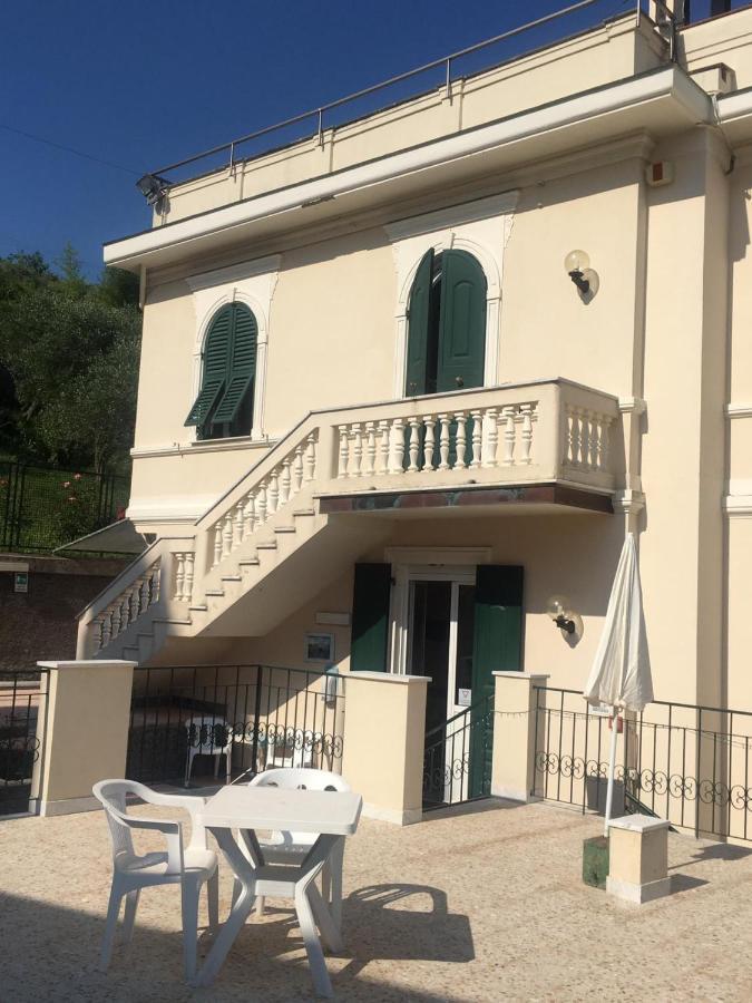 B&B Oasi Regina Pacis Santa Margherita Ligure Exterior photo